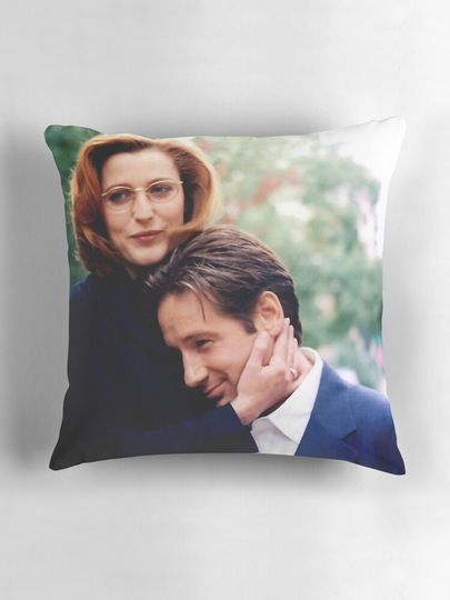 The X Files - #20 Pillow