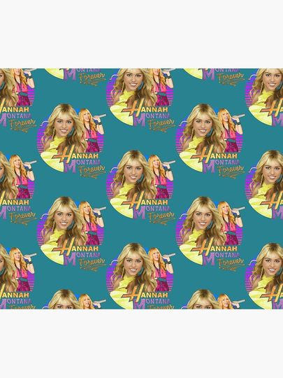 HANNAH MONTANA forever still sitting quietly Throw Blanket