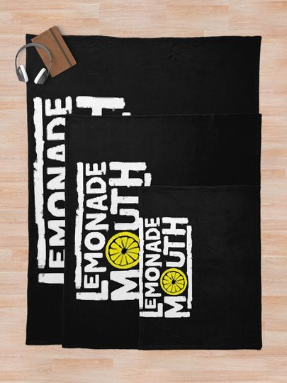 Lemonade mouth Throw Blanket