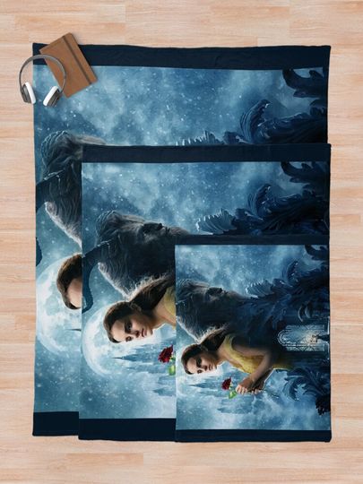 Beauty and the beast Throw Blanket