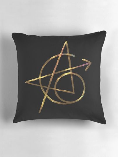 Infinity Heroes Pillow