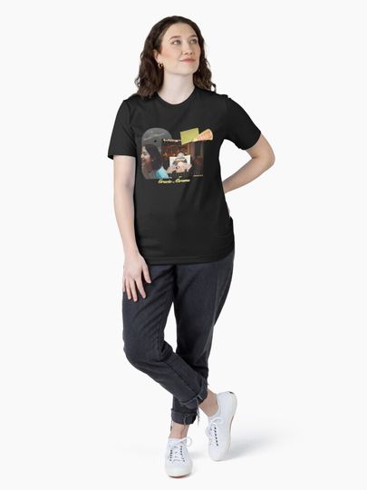 Vintage 90s Singer Essential T-Shirt