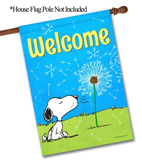 PEANUTS, PEANUTS Blowing Dandelions Garden Flag