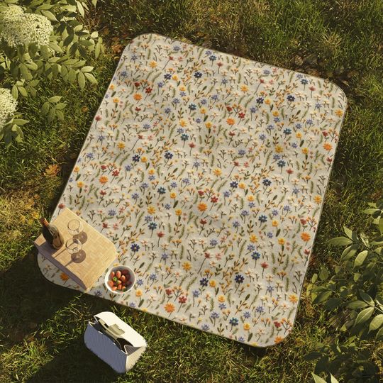 Wildflowers Picnic Blanket, Super Soft, Waterproof, Washable Beach Blanket, Outdoor Blanket, Camping Blanket, Carrying strap included/61x51