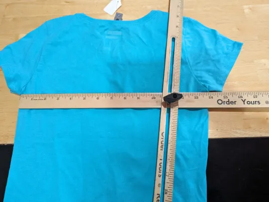 Minecraft blue t-shirt sz l