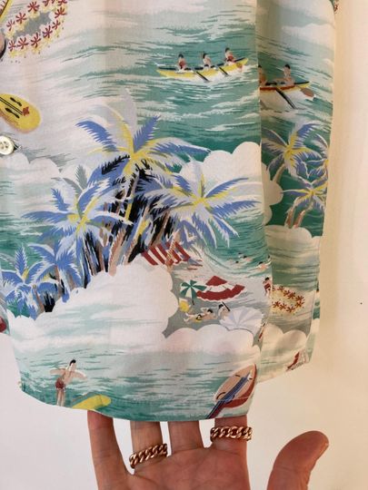 Vintage 1960s Hawaiian