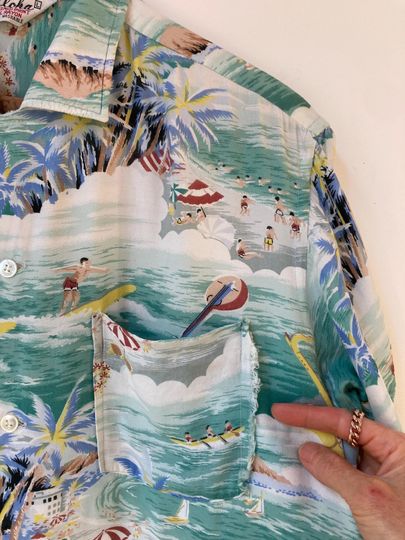 Vintage 1960s Hawaiian