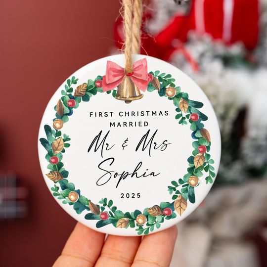 Personalized Married Ornament Gift, Ornament for Couples with Gift Box