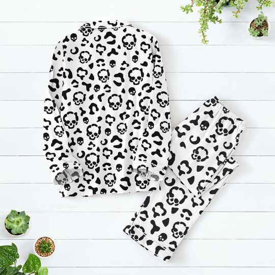 Funny Skeleton Skull Pajamas Set, Spooky Halloween Pajamas For Her, Cute Bone