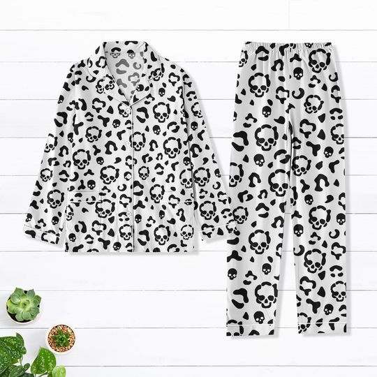 Funny Skeleton Skull Pajamas Set, Spooky Halloween Pajamas For Her, Cute Bone
