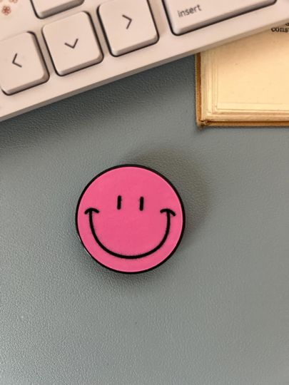 Cute Smiley Face Circle Phone Grip Universal Smartphone Stand & Mount