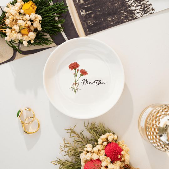 Personalized Birth Flower Ring Dish,Bridesmaid Gifts,Custom Name Trinket Dis