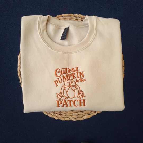 Autumn Vintage Embroidered Sweatshirt with Pumpkin Patch, Cozy Fall Crewneck