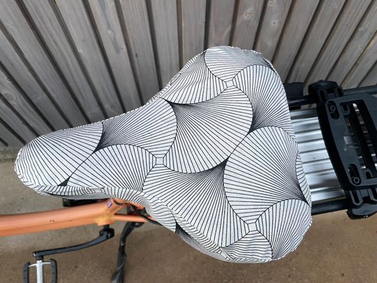 Waterproof bicycle seat cover