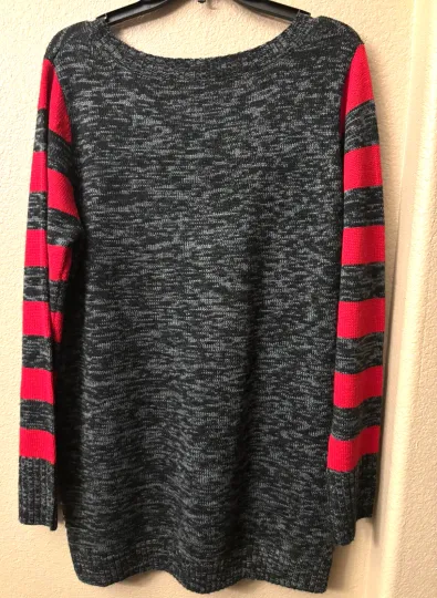 Women’s No Boundaries – Grey Cat Ugly Christmas Sweater