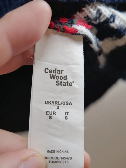 SEASONS GREETING CHRISTMAS SANTA SWEATER UGLY SWEATER SMALL