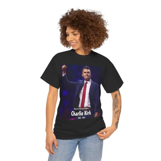 Charlie Kirk R.I.P. MAGA hero for truth unisex Short Sleeve Tee