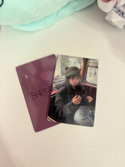 Beabadoobee Acrylic Card, Photo Card, Gift For  Fan