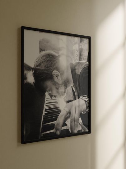 Thom Yorke Poster: Radiohead Frontman, Black and White Music Art