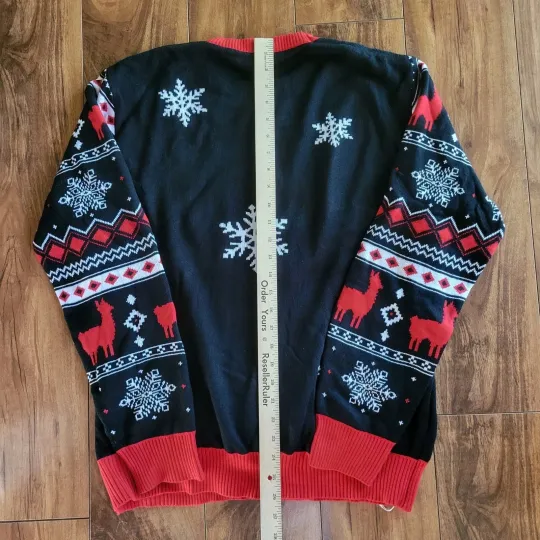 Womens Knit Ugly Christmas Sweater Size XL  Llama Alpaca Lights Festive Unisex