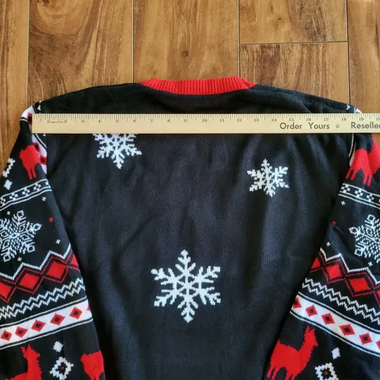 Womens Knit Ugly Christmas Sweater Size XL  Llama Alpaca Lights Festive Unisex