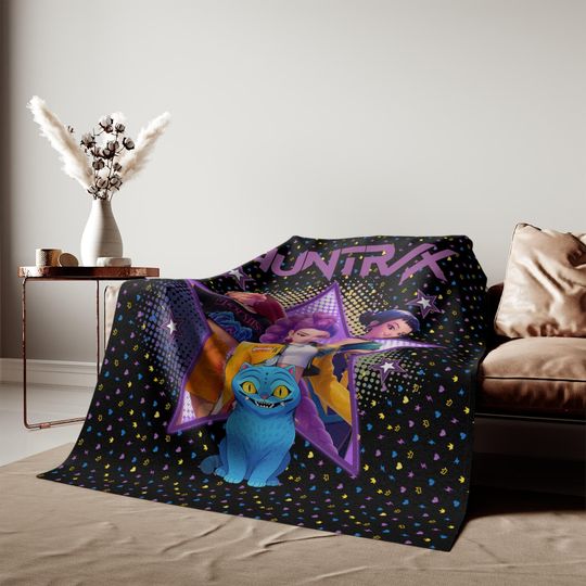 Discover Huntrix K-Pop Demon Hunters Sweatshirt Fleece Blanket, Black Anime Style Throw for Couch Bed