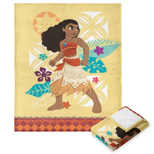 Discover Disney Moana Powerful Adventurer Cozy Fleece Blanket