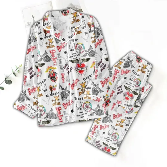 Discover The Famous Singer Button Down Pajamas Set