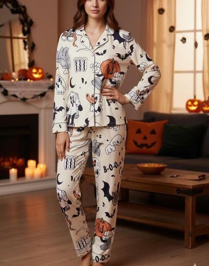 Halloween Cute Ghost Pajamas Set for Women, Funny Spooky Ghost Pumpkin Sleepwear, Vintage Cartoon Lounge Wear, Cute Matching PJs PSJ719