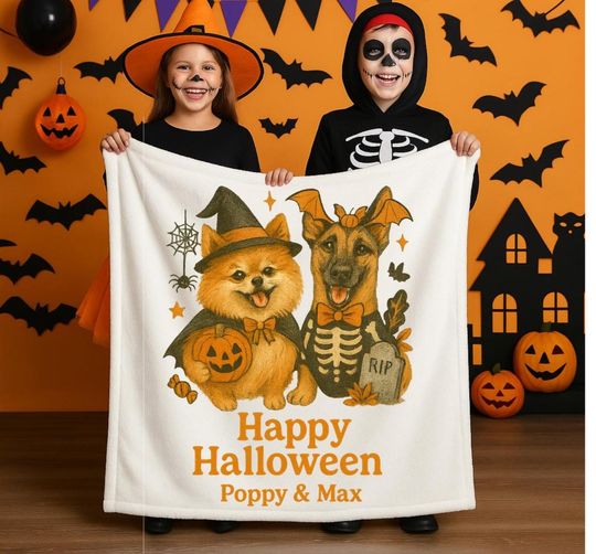 Discover Custom Halloween Pet Blanket: Fleece Dog & Cat Illustration Throw