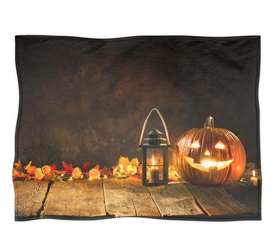 Discover Halloween pumpkin fleece blanket