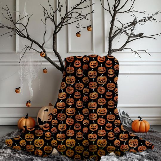 Discover Spooky Pumpkin, Ultra Soft Fleece Blanket, Cosy Baby Blanket, Sofa Throw, Warm Bed Throw, Baby Comforter