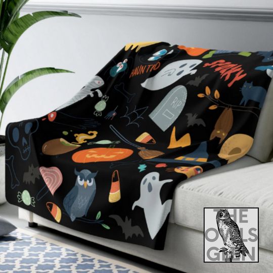 Halloween Party Doodles Halloween Fleece Blanket Cozy Fall Blanket Halloween Throw Blanket Comfy Blanket Gothic Home Decor Fleece Throw