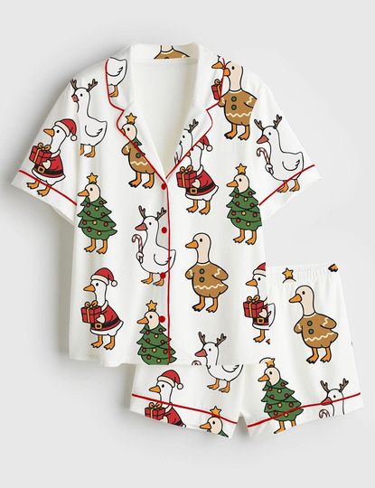 Discover Womens Just A Jolly Goose Duck Christmas Short Sleeve Satin Pajama Set, Pajama Noel, Pajama For Women's, Pjs cute, Pajama Nightwear
