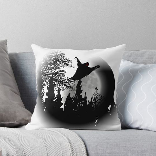 Discover Ghost T Shirt / Halloween Ghost / Scary Graphic T Shirt / Graphic T Shirt / Halloween T Shirt Pillow