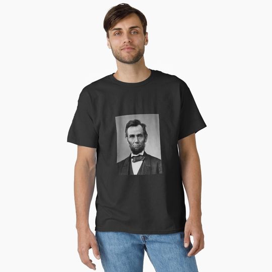 Discover President Abraham Lincoln  Classic T-Shirt