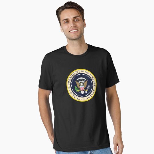 Discover Usa President seal flag coat of arms Essential T-Shirt