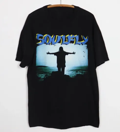 Discover Vintage 1998 Soulfly Cotton T-Shirt