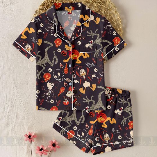 Discover Goofy Dog Pluto Dog Fall Pumpkin Unisex Satin Pajamas Set, Spooky Season Pajamas , Long Sleeve And Short Styles