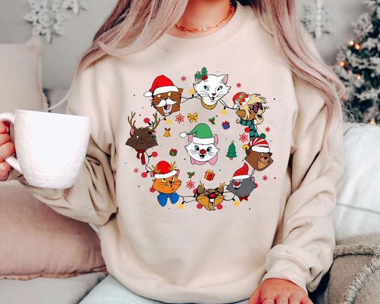 Discover Disney Cats Christmas Shirt | Retro Aristocats Holiday Tee | Vintage Marie Toulouse Berlioz Top 2025 | Family Matching Disney Xmas Gift