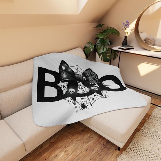 Discover Halloween Sherpa Blanket: Cozy Boo Design Throw, Fall Decor