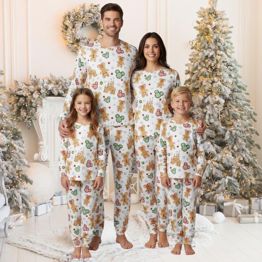 Discover Disney Gingerbread Family Pajamas, Cute Holiday Matching Pajamas Set, Christmas Disney Family Pjs, Disneyland Trip Pajamas Matching Set