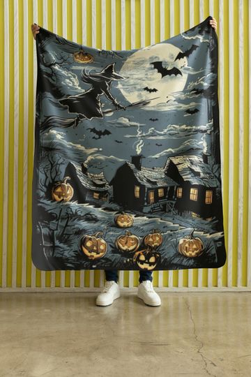 Discover Halloween Sherpa Blanket: Cozy Plush Fall Throw - Whimsical Decor