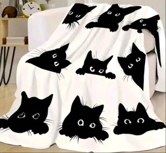 Black Cat Fleece Blanket, Soft and Lightweight