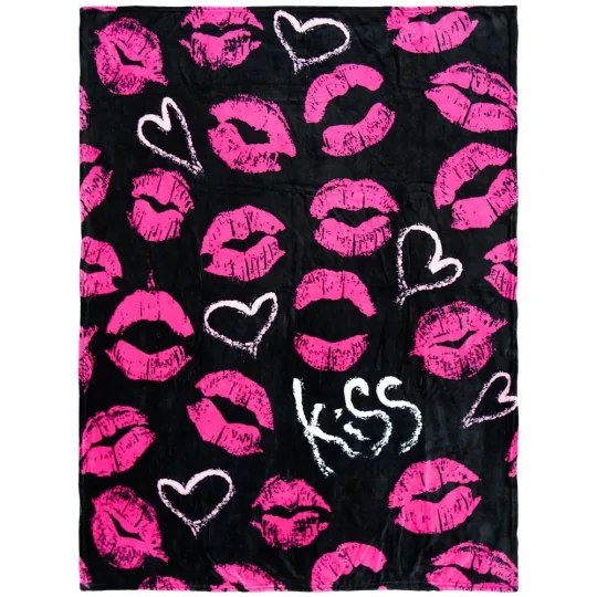 Kiss Kiss Pink Fleece Blanket Soft Plush Valentine’s Day Bedroom Sofa Throw