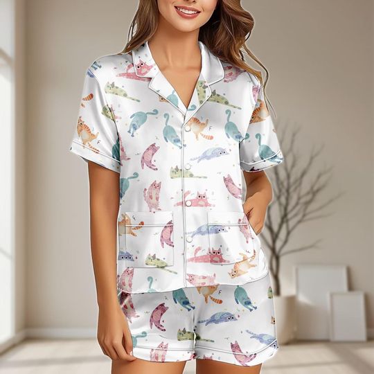 Discover Women’s Cat Pajama Set with Pocket, Pajamas for Summer, Kawaii Animal Sleepwear, Pet Lover Loungewear