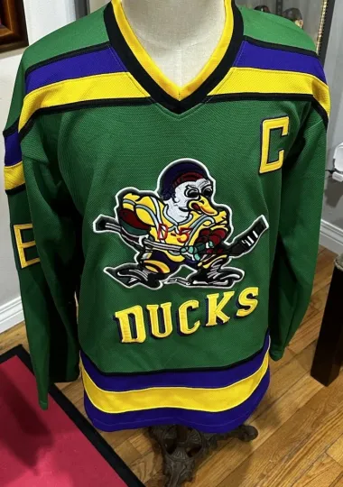 Discover Mighty Ducks Charlie Conway Hockey Jersey Mens/Adult Small