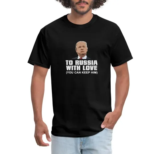 Discover To Russia With Love Keep Trump Men's T-Shirt