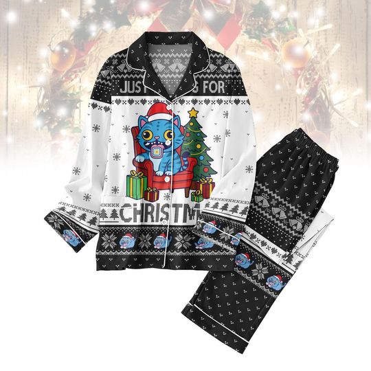 Tiger Just Waiting For Christmas Pajamas Set, Derpy Tiger Sleepwears, Cute Tiger Christmas Pjs, Funny Tiger Kp0p Costume Shirt