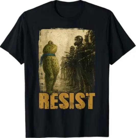 Discover Portland Frog Funny City Art - Portland Frog Protest T-Shirt